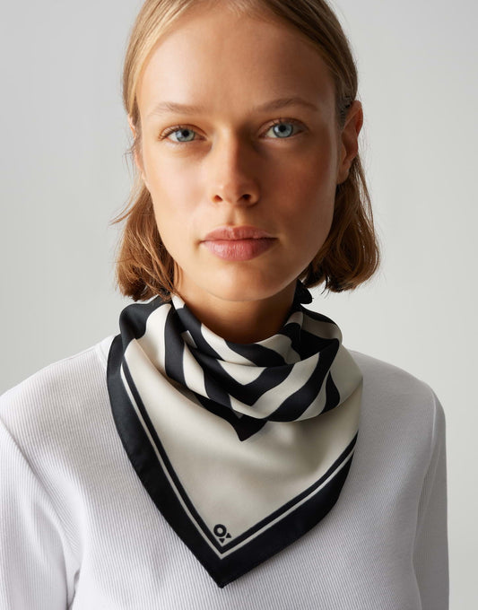 Asini scarf