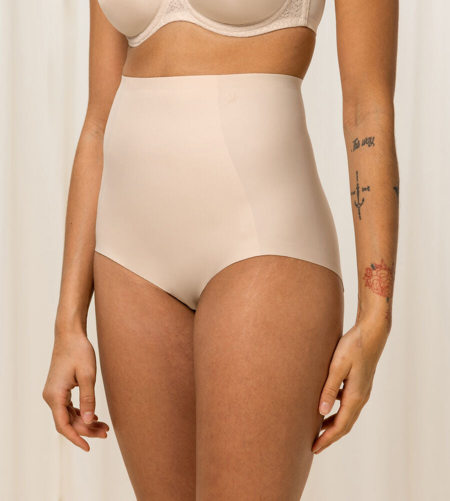 Medium Shaping Series Highwaist Panty (00nz Nude Beige)