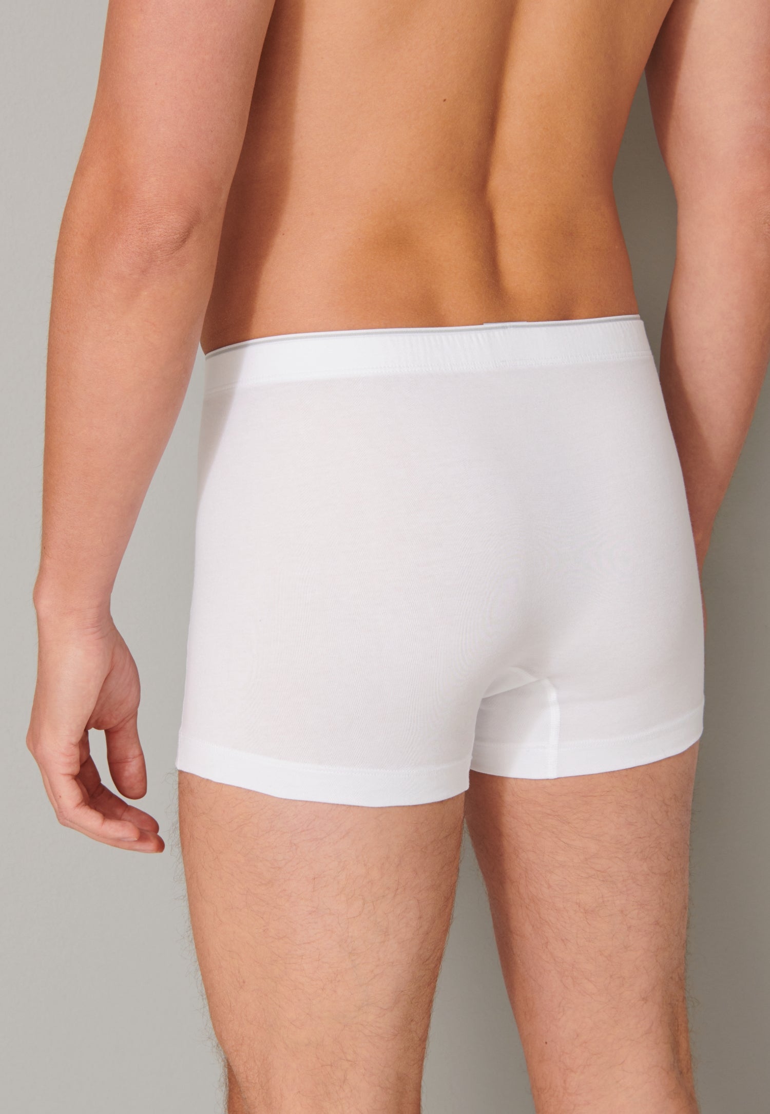 Shorts (Weiss)