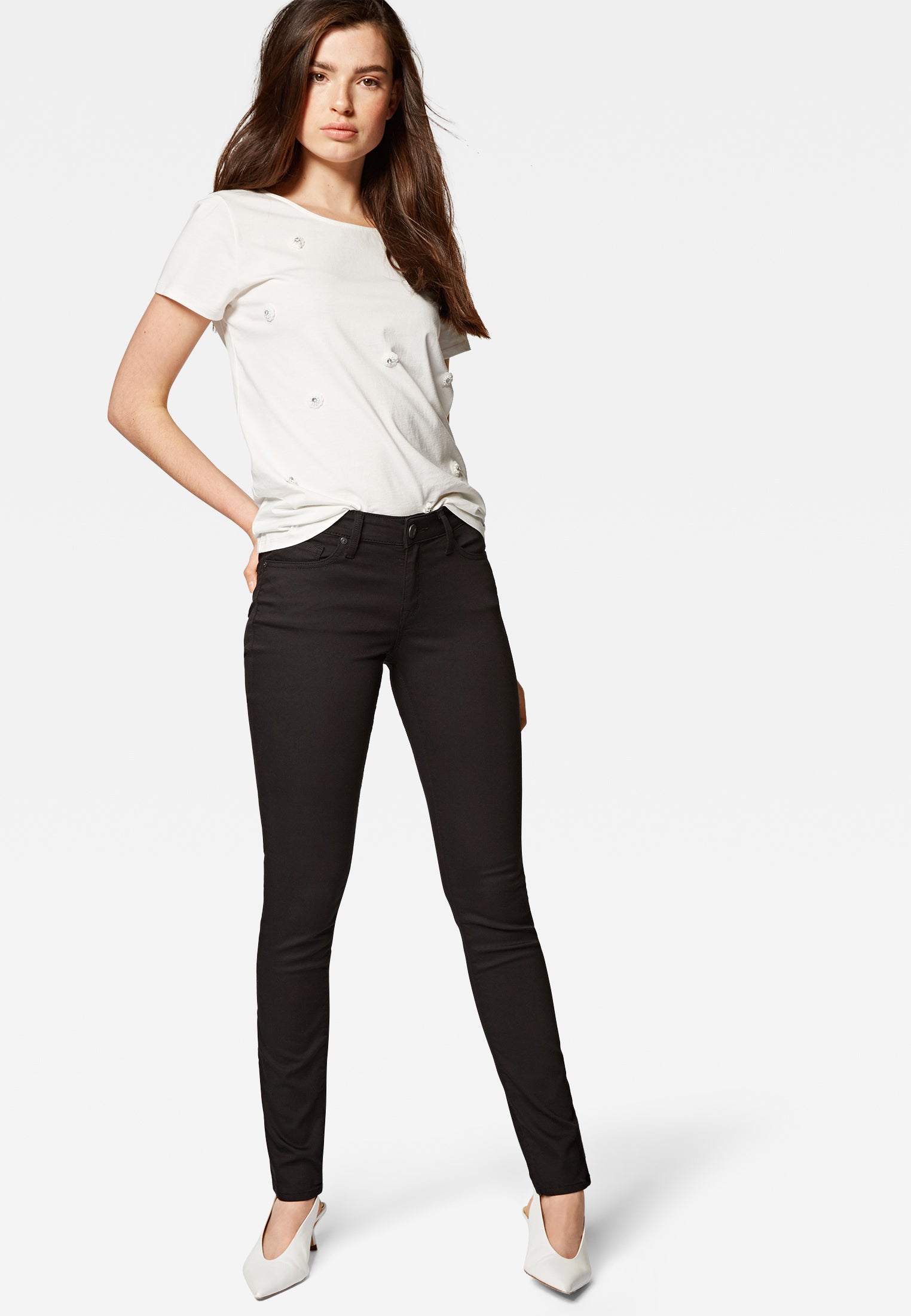Nicole (Black Dream Co)