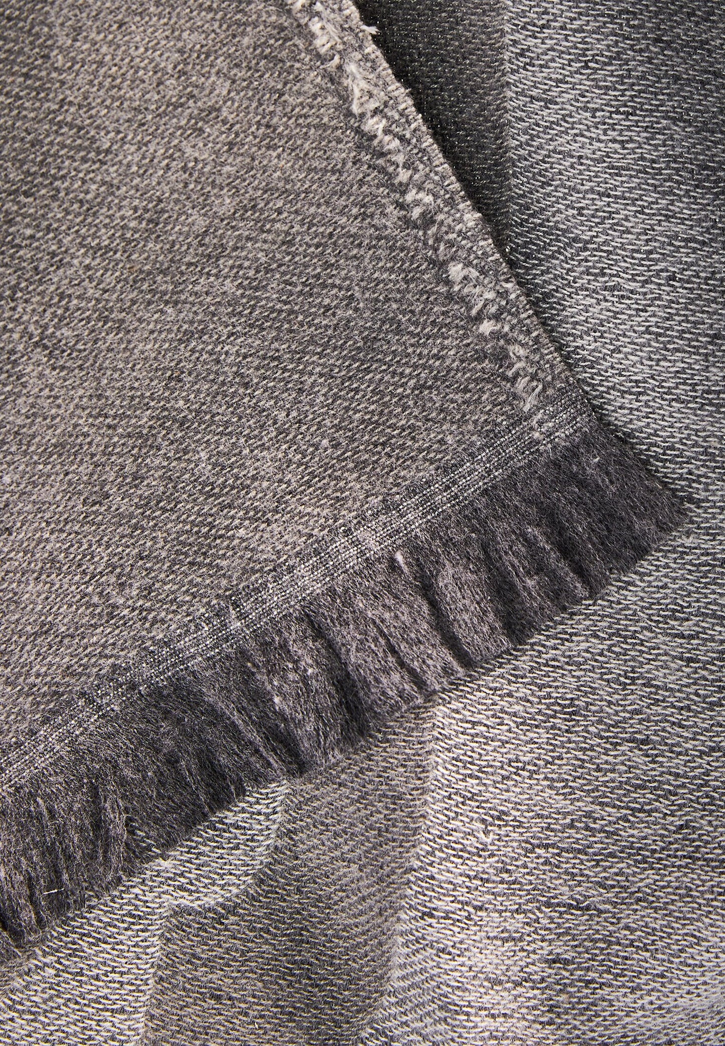 Jaquard Scarf