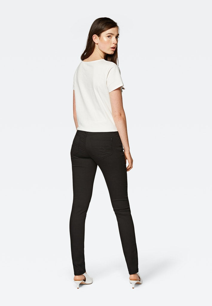 black dream comfort