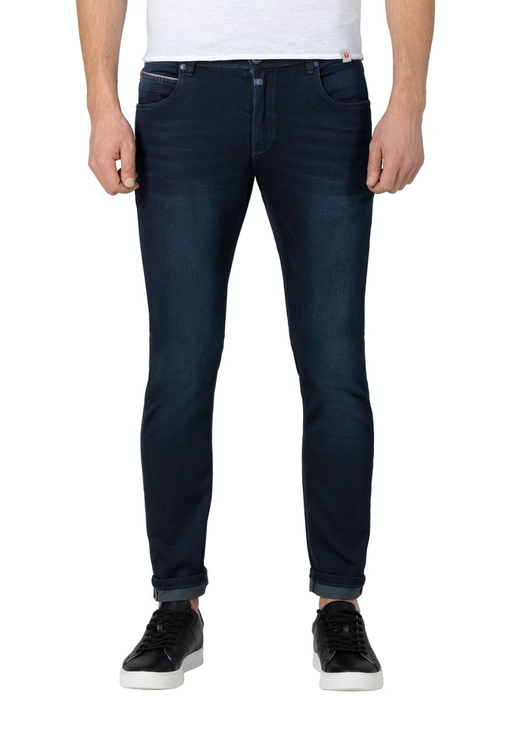 dark navy wash