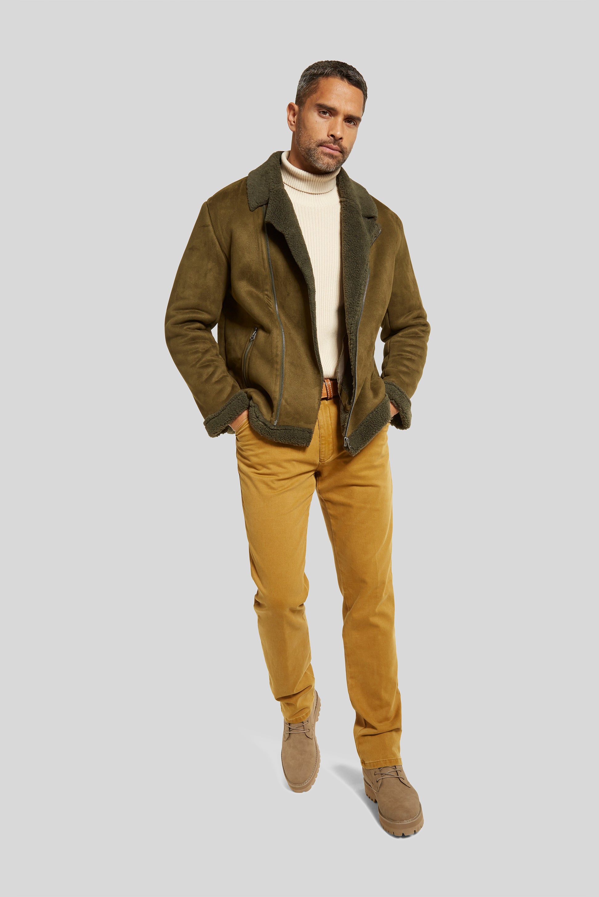 Chicago 2-5568-19 (Camel)