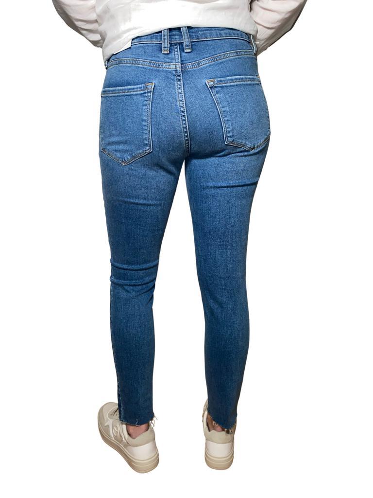Jeans Isa