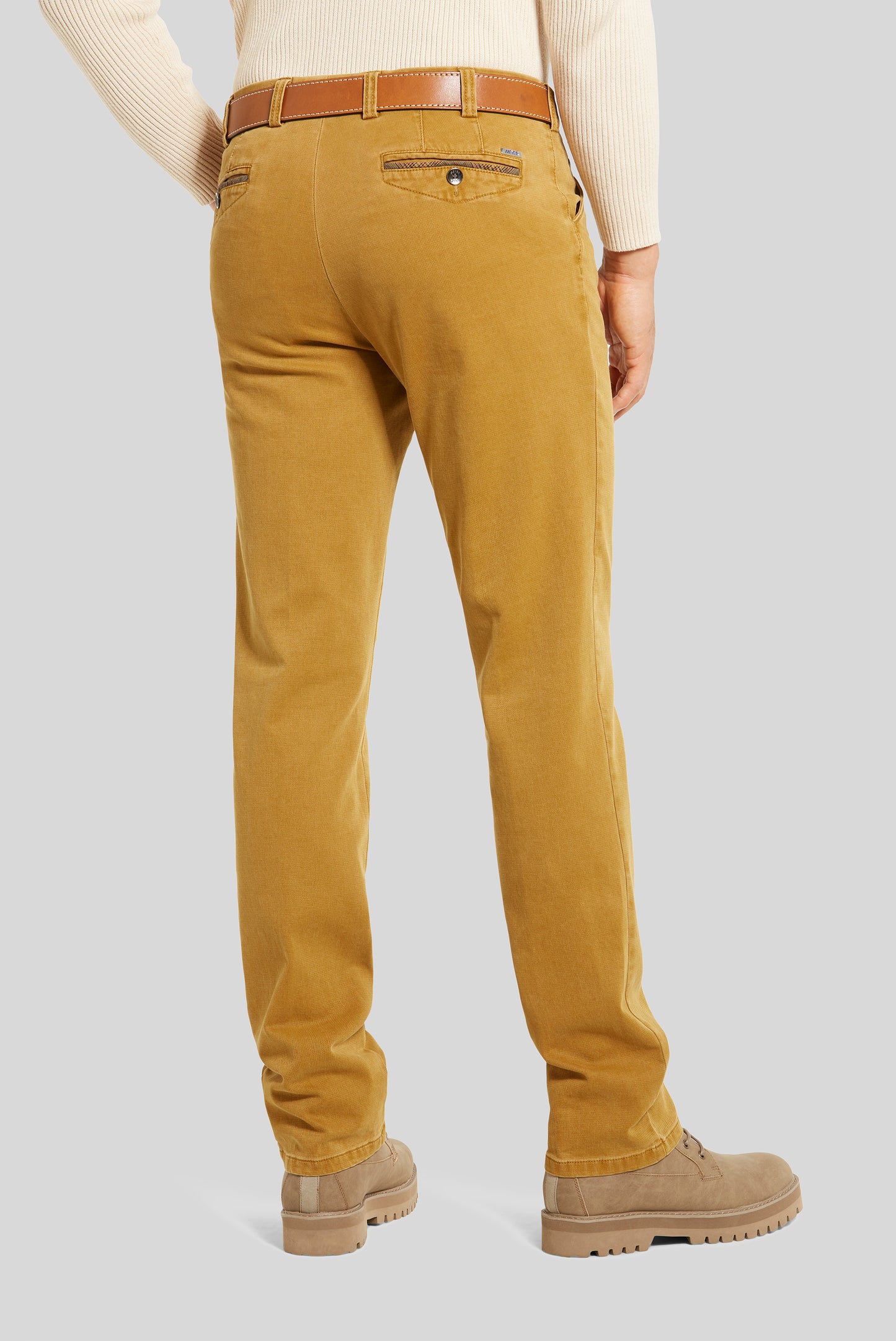Chicago 2-5568-19 (Camel)